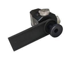 Eye Blinder Strasser